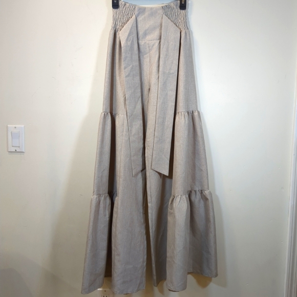 Saints & Hearts Light Weight Tiered Wide Leg Tan Pants, Size S - Picture 2 of 12